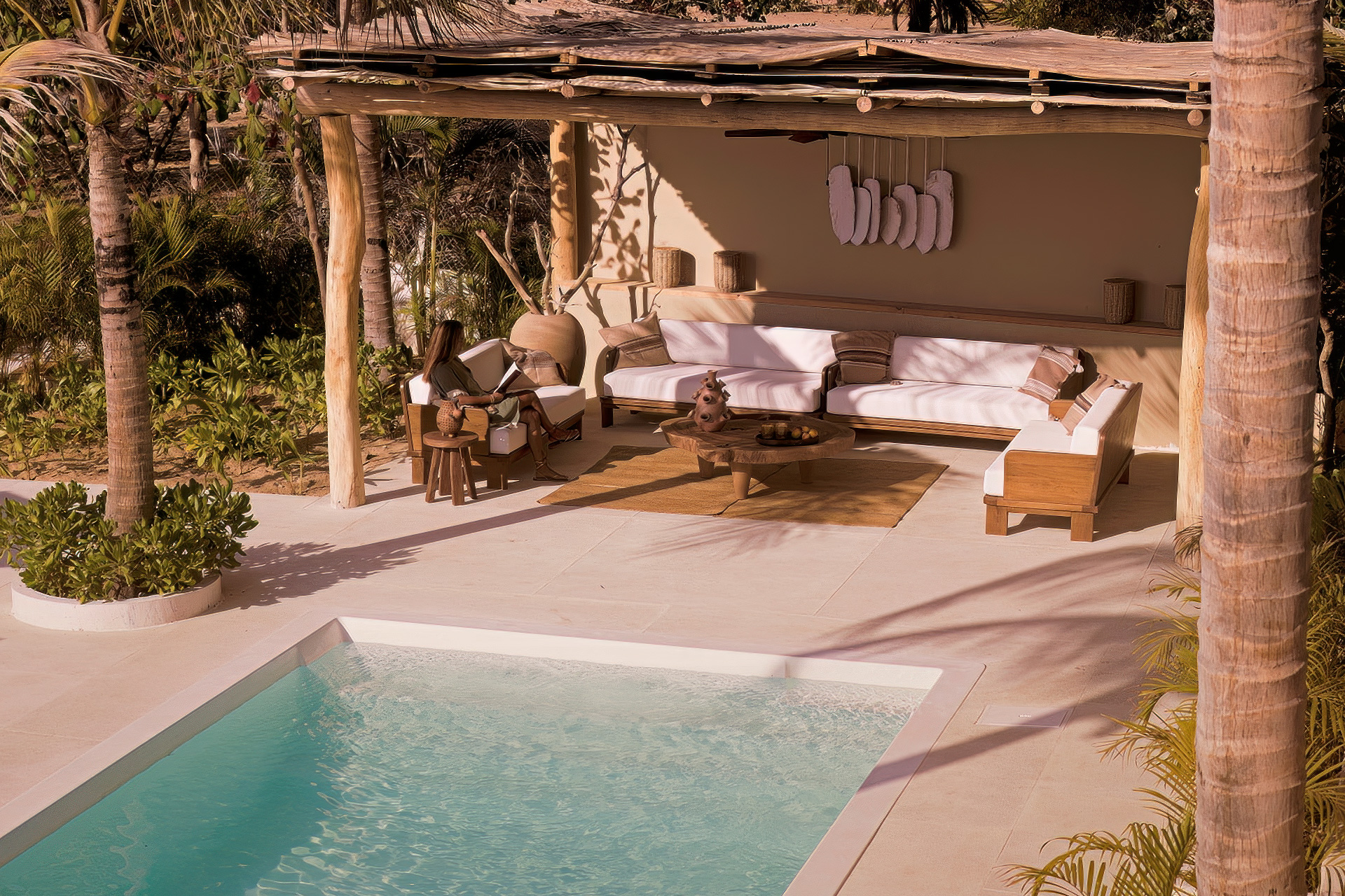 Mixto Villa Pool & Private Deck